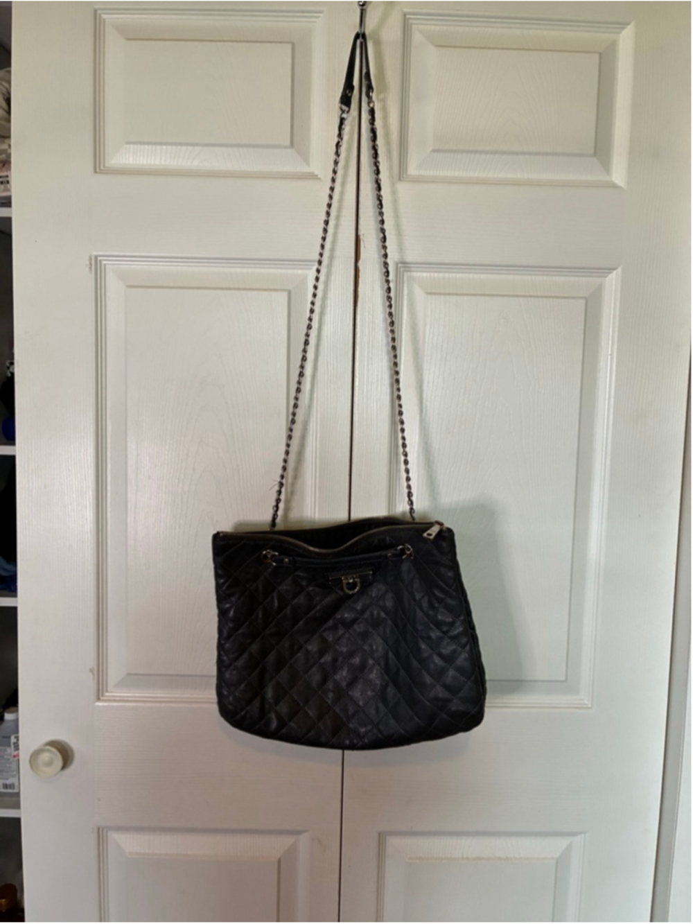Women's DKNY Black Quilted Shoulder Bag One Size - Picture 2 of 7